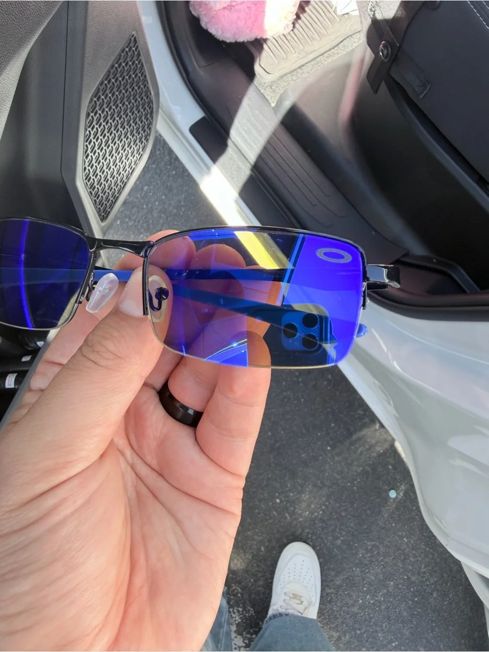 Blue Mirrored Rimless Sunglasses for Men - Oakley